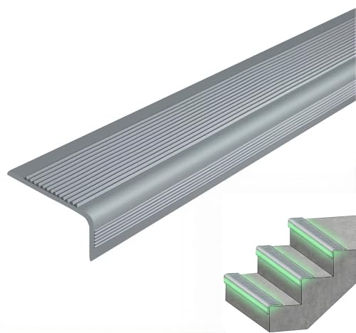 Treppenkantenprofil Nachleuchtend PVC - Rutschfester Treppenschutz Selbstklebend - L-Form Stufenprofil für Holz, Fliesen, Beton(500cm/16.4ft)