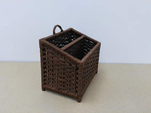 Dalux Zeitungsständer in Rattan-Optik mit Henkel als platzsparender Magazinhalter mit Tragegriff zum Transportieren für Zeitungen, Zeitschriften (Doppelt 32x22x33cm)
