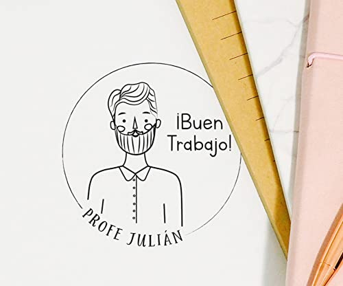 Stamp by Me | Sello Personalizado para Profesores | Regalo Original para Profesor | Más de 19 Diseños Exclusivos | Sello de Madera y Caucho para Profes | Frase Motivacional y Nombre Personalizados