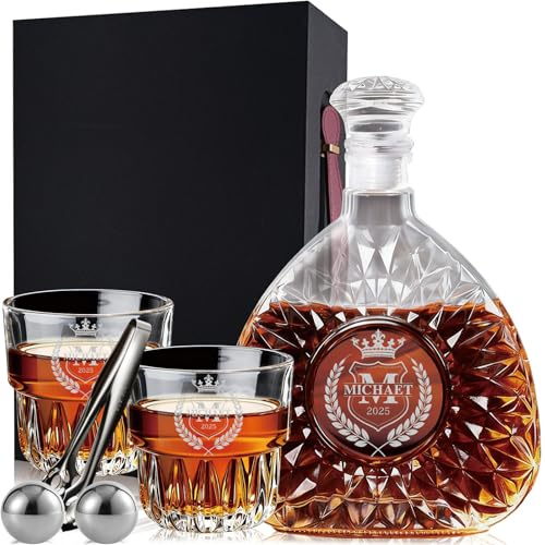 Juego de decantador de whisky personalizado, decantador de licor personalizado grabado con nombre e inicial, elige 18 onzas o 26 onzas, con vaso de whisky, bolas enfriadoras y pinzas en caja de regalo