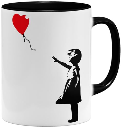 OM3® Banksy Kaffee-Tasse mit Balloon Girl - Street Art Graffiti Stencil - Keramik Becher - 325ml - Beidseitig Bedruckt - Schwarz