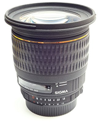 Sigma 20 mm F1,8 EX aspherical DG-Objektiv (82 mm Filtergewinde) für Nikon Objektivbajonett