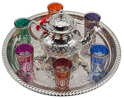 Service à thé marocain à utiliser tous les jours. Comprend une théière de 750 ml, un plateau de 32 cm de diamètre, 6 verres en verre.