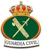 Pin con emblema de la Guardia Civil de España Efecto esmalte sobre zamak dorado – en relieve con corona real y bisel bandera de España - mide 1.9 x 2.2 cm – pesa 3 grs