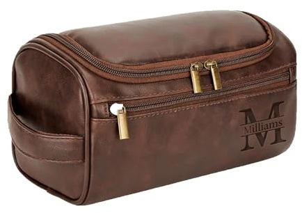 Kiddo Sky Personalisierte Kulturtasche für Männer, Gravierte Namensinitialen, PU-Leder, Herren-Kulturtasche für Reisen, Individuelle Geschenke für Trauzeugen,Vater, Ehemann (Dunkelkaffee)