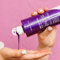 VidalForce KEEP Lila Shampoo Ohne Sulfate, Silikone & Salz – Blaues Silber Shampoo für Blond, Grau, Weißes Haar & Strähnen – Anti-Gelbstich – Mit Hyaluronsäure & Natürlichen Ölen – XXL 400ml