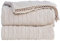 Shaddock Manta de punto de algodón para las 4 estaciones, 130 x 180 cm, muy suave, manta para sofá, cama, silla, coche, oficina (beige, diseño trenzado)