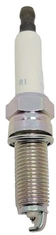 QKFTCSDW Kfz-Ersatz 4 Stück Zündkerze A0041594903 Platin passend for W203 W204 C204 CL203 S203 S204 C209 A209 C219 W211 W212 A207 S211