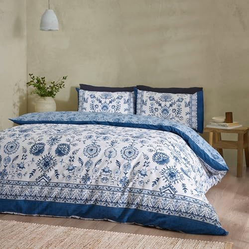 Catherine Lansfield Zoukara Floral Reversible Double Duvet Cover Set with Pillowcases Blue