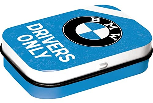 Nostalgic-Art Retro Pillendose, 4 x 6 x 1,6 cm, BMW – Drivers Only Blue – Geschenk-Idee für BMW Accessoires Fans, Original Lizenzprodukt (OLP), mit Pfefferminz-Dragees, Vintage Design