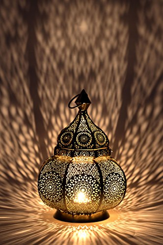Petite Lanterne Marocaine en métal Lamis 30cm doré | Photophore marocain pour l’extérieur au Jardin ou l’intérieur sur la Table | Lanternes pour Bougie | décoration de Maison Orientale