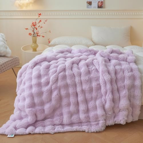 LIFEREVO Luxury Fluffy Faux Rabbit Fur Single Throw 130x150cm, Lavender | Plush Fuzzy Bubble Light Purple Blanket for Bedroom Living Room Office, Decorative Soft Cozy Furry Lap Throw for Girls Adults