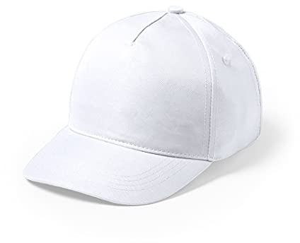 Gorra de niño de 5 Paneles en Material de Suave Acabado y Cierre Ajustable. con Orificios de ventilación Bordados y en variada Gama de Vivos Colores.