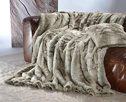 Wohnen & Accessoires Edle Premium Felldecke, Kuscheldecke aus Webpelz Grauwolf 150x200cm
