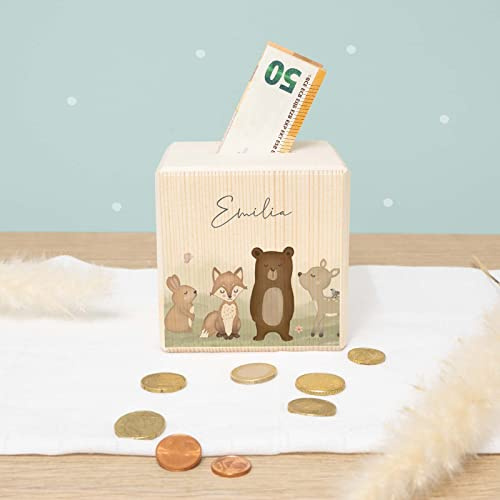 Spardose Personalisiert mit Namen aus Holz - 10x10cm Holzspardose - Geschenk zur Geburt, Geburtstag, Einschulung, Taufe - Sparschwein Aquarell Motiv für Jungen & Mädchen hellomini (Wald)