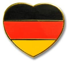 Deutschland Pin Herz | WM Pin zur Fußball Weltmeisterschaft