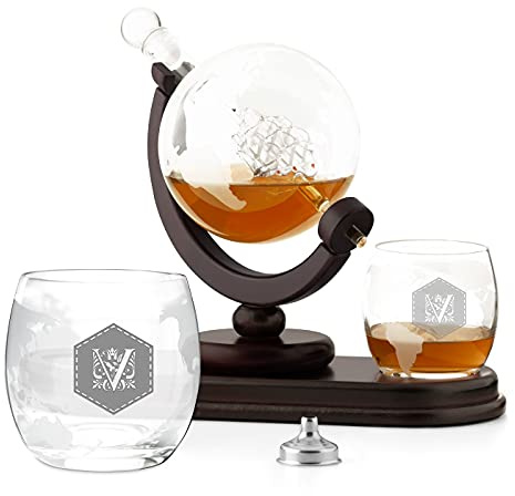 Maverton Decanter per Whisky in vetro - incisione personalizzata - Caraffa a forma di mappamondo da 850 ml + 2 bicchieri whisky - idee regalo donna - esagono