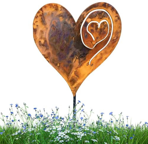 Misaakoeq Metal Garden Decor | Rusty Heart Hollowed Metal Yard Art Outdoor Garden Decor,Multipurpose Novelty Decorative Yard Ornaments Decorative Plant Stakes for Gardens Courtyards