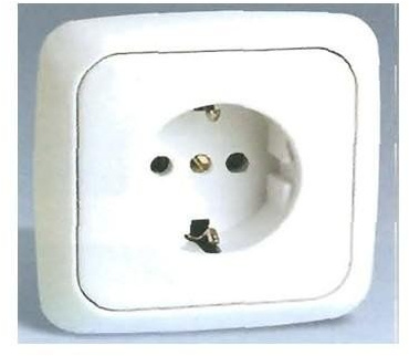 Simon 31472-61 toma de corriente Tipo F Marfil