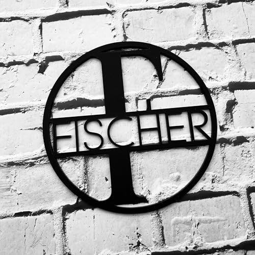 Türkranz mit Namen der Familie | personalisierter Türkranz | individuelles Türschild als Geschenk zur Hochzeit