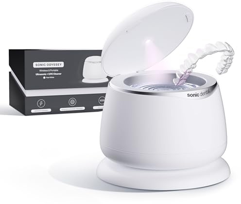 Sonic Odyssey Pulitore ad ultrasuoni portatile e wireless per allineatori, fermi protesi e paradenti, pulizia multifrequenza 45-50 kHz, cicli di 3 e 5 minuti, per cure orali (bianco perlato)