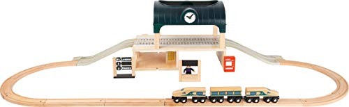 Small Foot 11235 Tågstation Med Tillbehör Tillverkad Av Fsc 100% Certifierat Trä, Lämplig För Elektriska Tåg, Träjärnvägsset Från 3 År