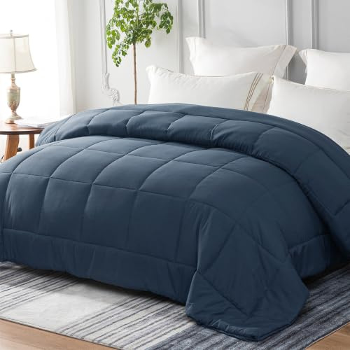 Yebeda 4 Jahreszeiten Bettdecke ohne Bezug Steppdecke 155x220 cm Marineblau | 300GSM Mikrofaser, Atmungsaktive und Weiche Ganzjahresdecke Schlafdecke, Leicht und Maschinenwaschbar