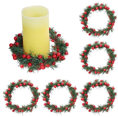 RXMORI 6 Pezzi Anelli per Candele con Bacche di Agrifoglio Piccole Bacche Rosse Artificiali Ghirlanda di Aghi di Pino, Mini Portacandele a Pilastro con Ghirlanda di Natale