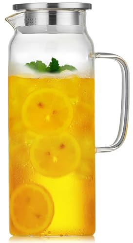 katmerio 1,5 Liter Wasserkaraffe aus Borosilikatglas, Glaskaraffe und Edelstahl Deckel, Hitzebeständig Wasserkocher, Transparente Glasteekanne für Wein, Saft, Tee, Milch, Glaskrug Karaff