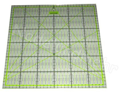Quilt-Lineal 300 x 300mm