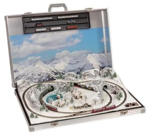 Noch 88415 Modellbahnanlage Oberstdorf (mit Minitrix® Gleisen) - N-Spur, 1:160, weiß, blau, grün - Layout, Modellbahn, 9 mm Spurweite, Kompakt, Beleuchtet, 79.5 x 54.5 x 16.0 cm
