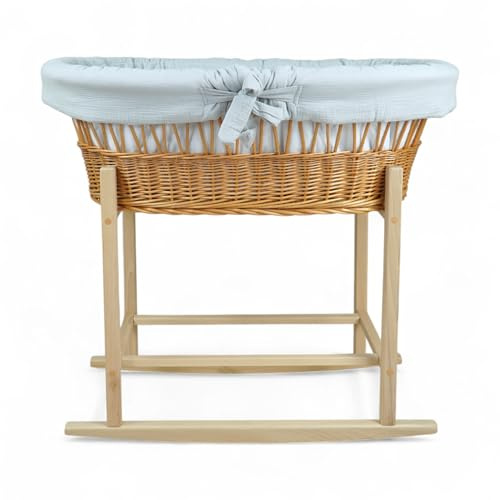 Wiklinopol Stubenwagen OLIWIA II – Baby Moseskorb mit Schaukelwiege aus Naturweide – Komplettset mit Grauer Musselin Bettwäsche, Matratze & Bezug – atmungsaktiv, waschbar & hypoallergen