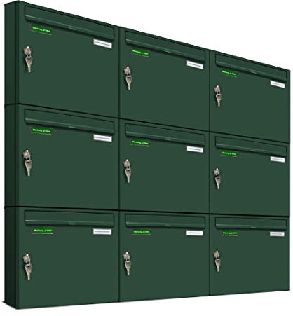 AL Briefkastensysteme Basic 9er Briefkasten RAL 6005 Moos Grün 9 Fach DIN A4 wetterfest Briefkastenanlage mit Posthaltebügel und 2 Namensschildern