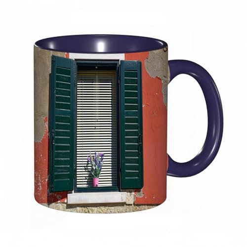 EKLMPS Becher aus Keramik, Ideal als Geschenk, Hochwertiger Aufdruck, Tasse mit Motiv, Tee Becher, Coffee Cup, 330ml,Fensterläden Dekor, alten italienischen Stein mit mittelalterlichen Fensterläden un