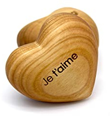 Thankgoods Herz Handschmeichler aus Obstholz – Je t’aime Gravur – Einzigartiges Geschenk
