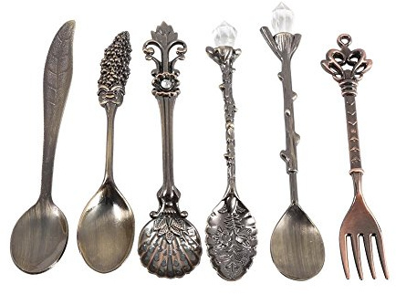 Besteck Set, 6 Teile/Satz 3D Muster Vintage Royal Style Metall Mini Besteck Kaffeelöffel und Gabel Obst Kaffee Zubehör Gemischt Geschirr Set für Zuhause, Geschenk, Restaurant(Antikes Messing)