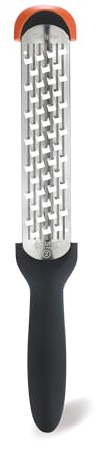 Cuisipro Kronenreibe grob 747162 Handreibe mit V-Muster mit Surface Glide Technology für effizientes Reiben. Für grobe Raspeln. Maße: 29,2 x 8 x 1,8 cm