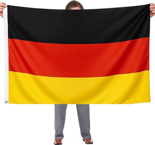 Deutschlandfahne 90x150 cm – 100% Polyester, 100 Denier, mit Ösen – Deutschland Fahne | Flagge Deutschland, Schwarz-Rot-Gold – Deutschland Flagge für Innen & Außen