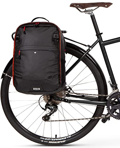 Two Wheel Gear - Gepäckträger-Rucksack Convertible Lite (22 Liter) – wetterfest, 2-in-1 Fahrrad-Pendeln und Laptop-Reisetasche, schwarz Ripstop-Recycling..