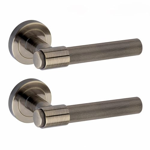 NAINOVA® Premium Knurled Internal Door Handle Lever on Rose | Antique Brass | Durable & Contemporary Design | Handle Set with Fixings (1)
