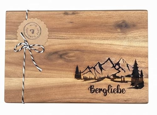 Bergliebe Brotzeitbrett aus Holz – Personalisiertes Frühstücksbrett mit Gravur, Geschenkidee für Geburtstag & Weihnachten