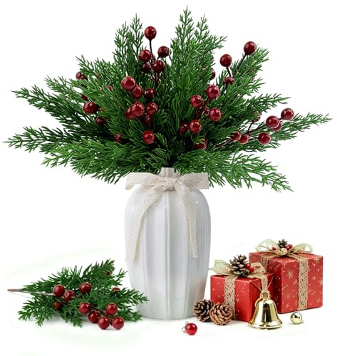 Morofme 45 Stück Beerenzweig Künstlich 25cm, Realistisch Tannengrün Künstlich Weihnachtsbeeren, Weiche Zähigkeit Künstliche Tannenzweige, Biegbar Beeren Kiefernzweige für Weihnachten Kranz DIY Dekor
