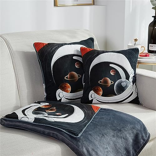 Surwin Reisedecke Kissen Decke 2 in 1, Flanelldecke Super Weich Plüsch Flugzeug Verwandlungskissen mit Reißverschluss Kuscheldecke für Sofa Auto Büro Ruhe zu Hause (Der Planet,150x200cm)