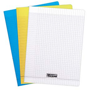 Calligraphe 182390AMZC Lot de 3 Cahiers Agrafés (une Marque de Clairefontaine) - 24x32 cm - 140 Pages Grands Carreaux - Papier Blanc 90 g - Couvertures Polypro Assorties (Bleu, Jaune et Incolore)
