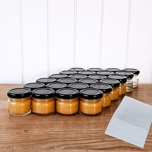 OOPS TOYS 24er Set Einmachgläser 30 ml Mini mit Deckel Schwarz - Marmeladengläser mit Schraubdeckel - Mini Einweckgläser mit Etiketten - Kleine Gläser, Marmeladengläser (Schwarz, 24 Stück)