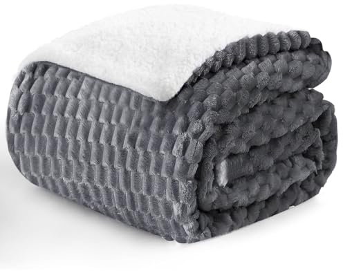 Soifox Sherpa Fleece Blanket Throws Dark Grey, Thick Warm Blanket 150x200cm Fluffy Throw for Bed Couch Double Size, Winter Soft Decorative Jacquard Blankets for Gifts