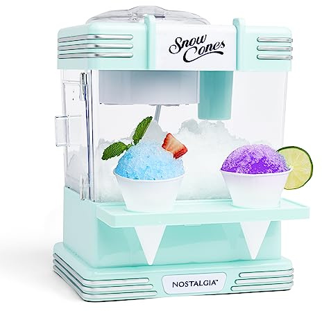 Nostalgia Máquina de hielo afeitado de cono de nieve, máquina retro de granizados de mesa para hacer 20 golosinas heladas, incluye 2 vasos de plástico reutilizables y cuchara para hielo, color