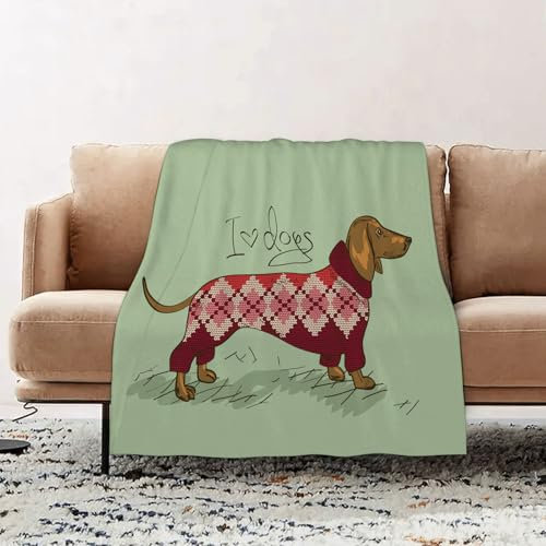 EOMKSE Kuscheldecke Flauschig Decke - weiche warme Fleecedecke 150x200cm als Decke Sofa,Dackel Hund in gestrickter Kleidung gekleidet,Wohndecke oder Couchdecke überwurf