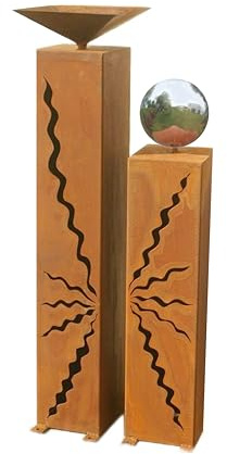 GARTENDEKOSHOP24 - Gartendeko Metall, Rostsäulen, für draußen. 2er Rostsäulen, 80/60 cm, Edelrost, mit Edelstahlkugel und Schale, Outdoor. Säulen handgefertigt, mit Rissen. Geschenk für den Garten.