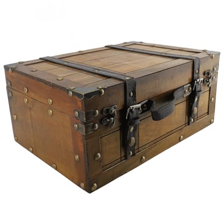 Qcwwy Vintage Wooden Trunk, Ample Storage Space Vintage Suitcase Charming Retro Designs Wooden Organizer Box Featuring Exquisite Cr Locks Bookshelves Decoration